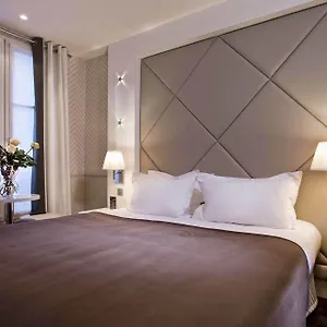 Longchamp Elysees 3*, Paris France